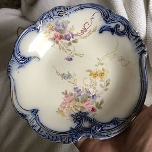 Antique Royal Bonn Germany blue & white small bowl with floral decoration